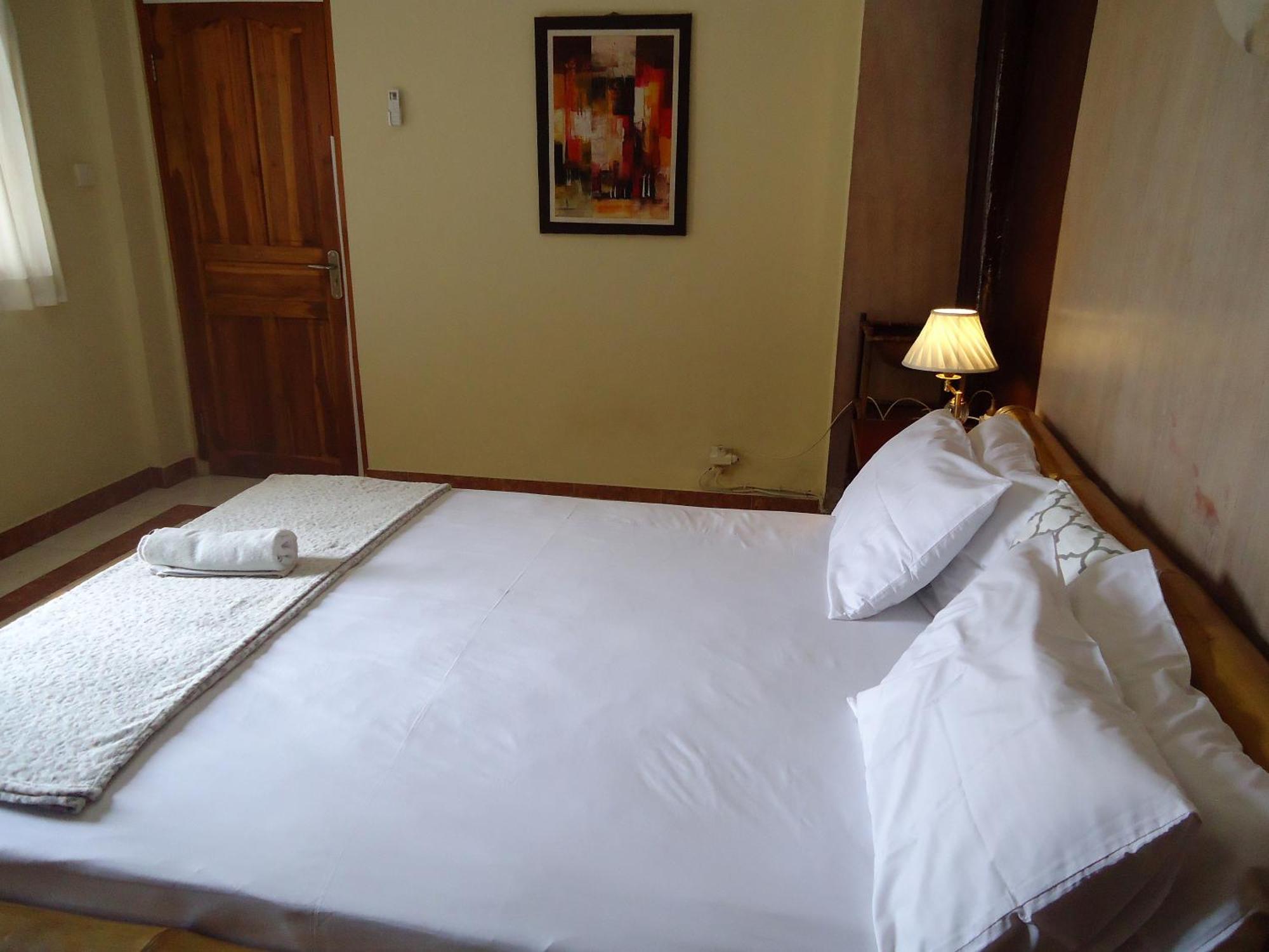 The Reinhold Guesthouse Bali Kerobokan Exterior foto