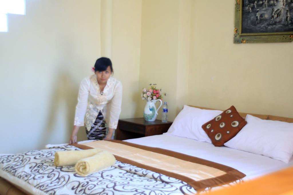 The Reinhold Guesthouse Bali Kerobokan Zimmer foto
